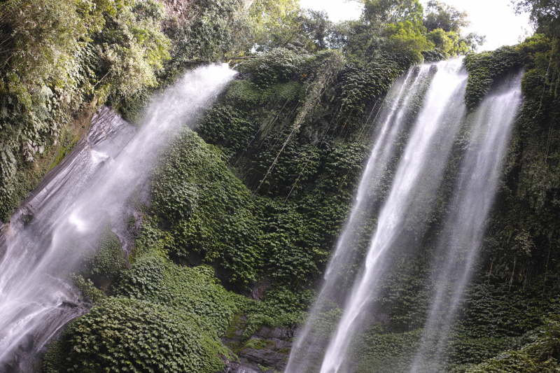 バリ島の滝