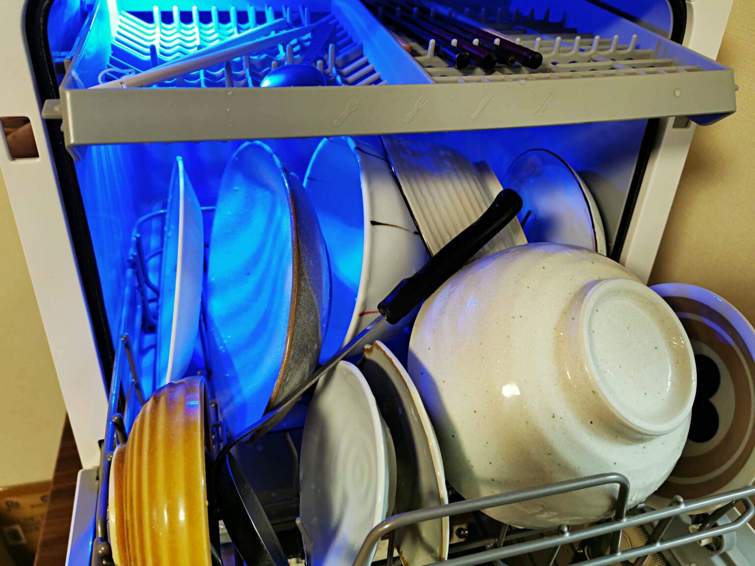 面倒な洗いものから開放。「タンク給水式食洗機」はとてもよい買い物でした。 | IMA log